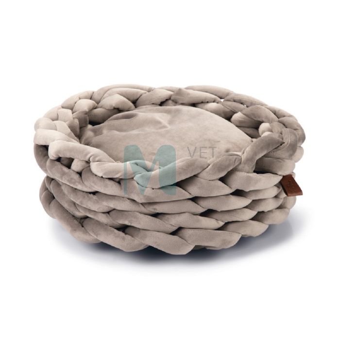 BEEZTEES DBL KASSIPESA ZIBA 40X40X15CM HALL #